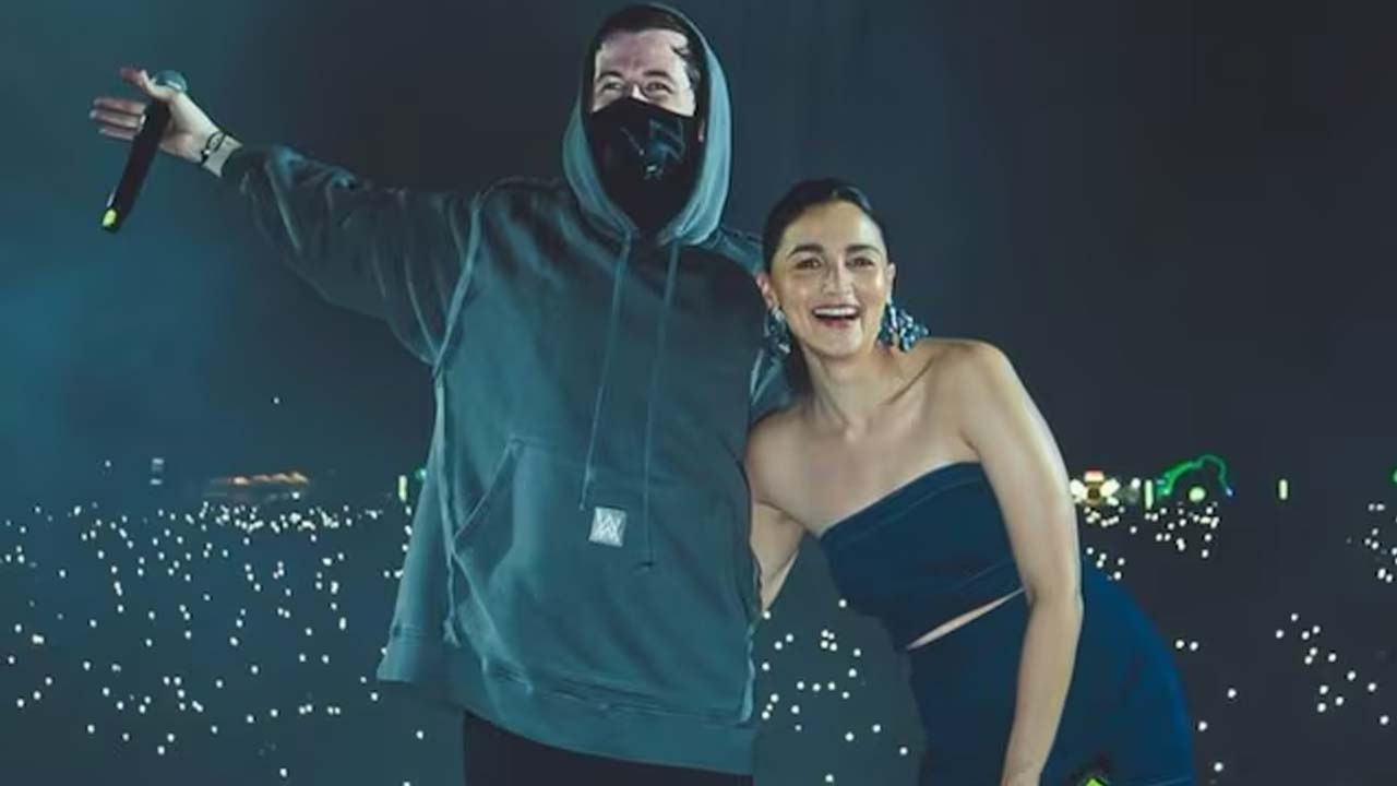 Alia Bhatt Promotes Jigra at DJ Alan Walker's Bengaluru Show