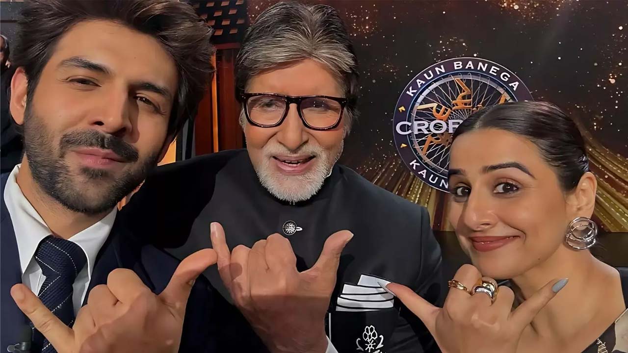 Amitabh Bachchan and Vidya Balan Recreate Iconic Dance on KBC Amitabh Bachchan and Vidya Balan Recreate Iconic Dance on KBC