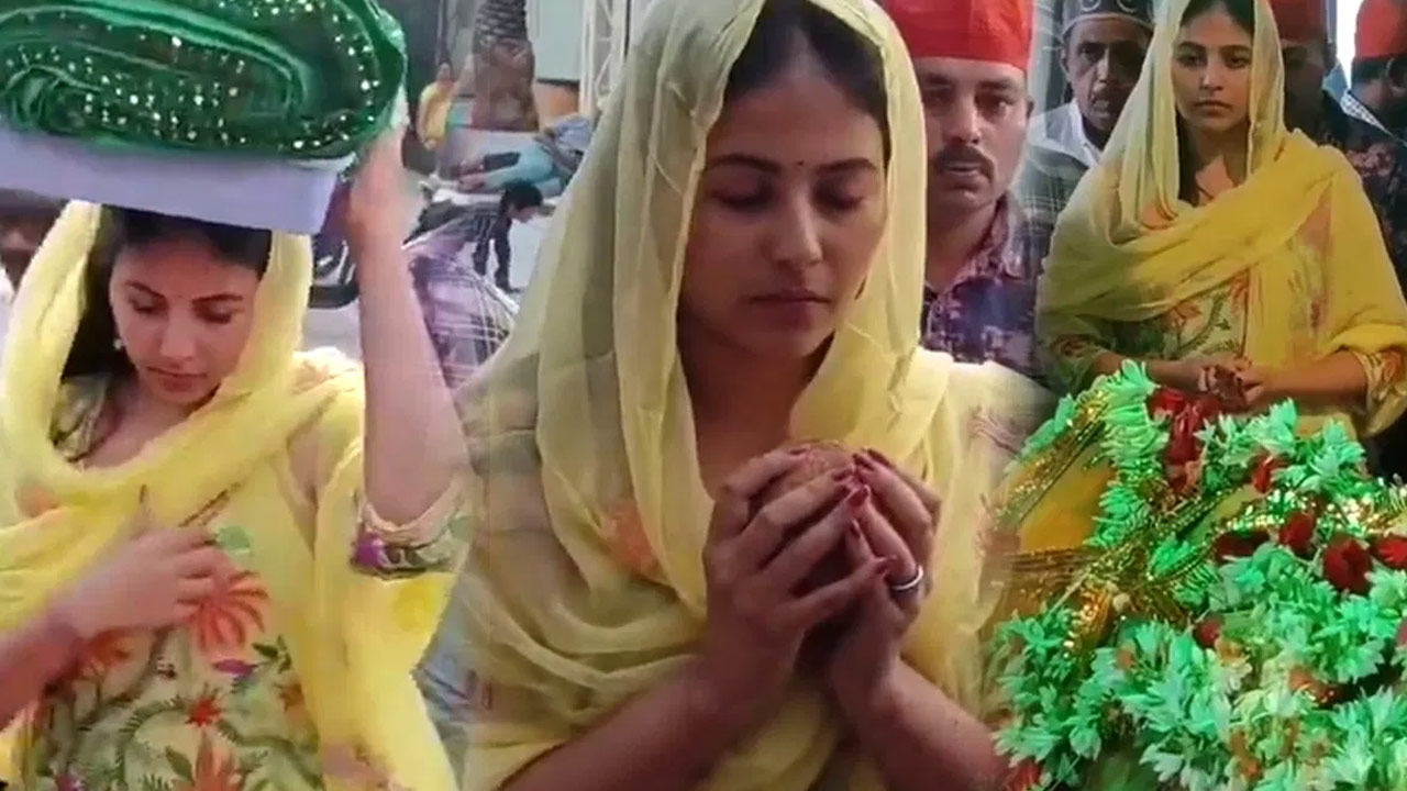 Anjali Pays a Visit to Kadapa Ameen Peer Dargah Before the Release of Game Changer