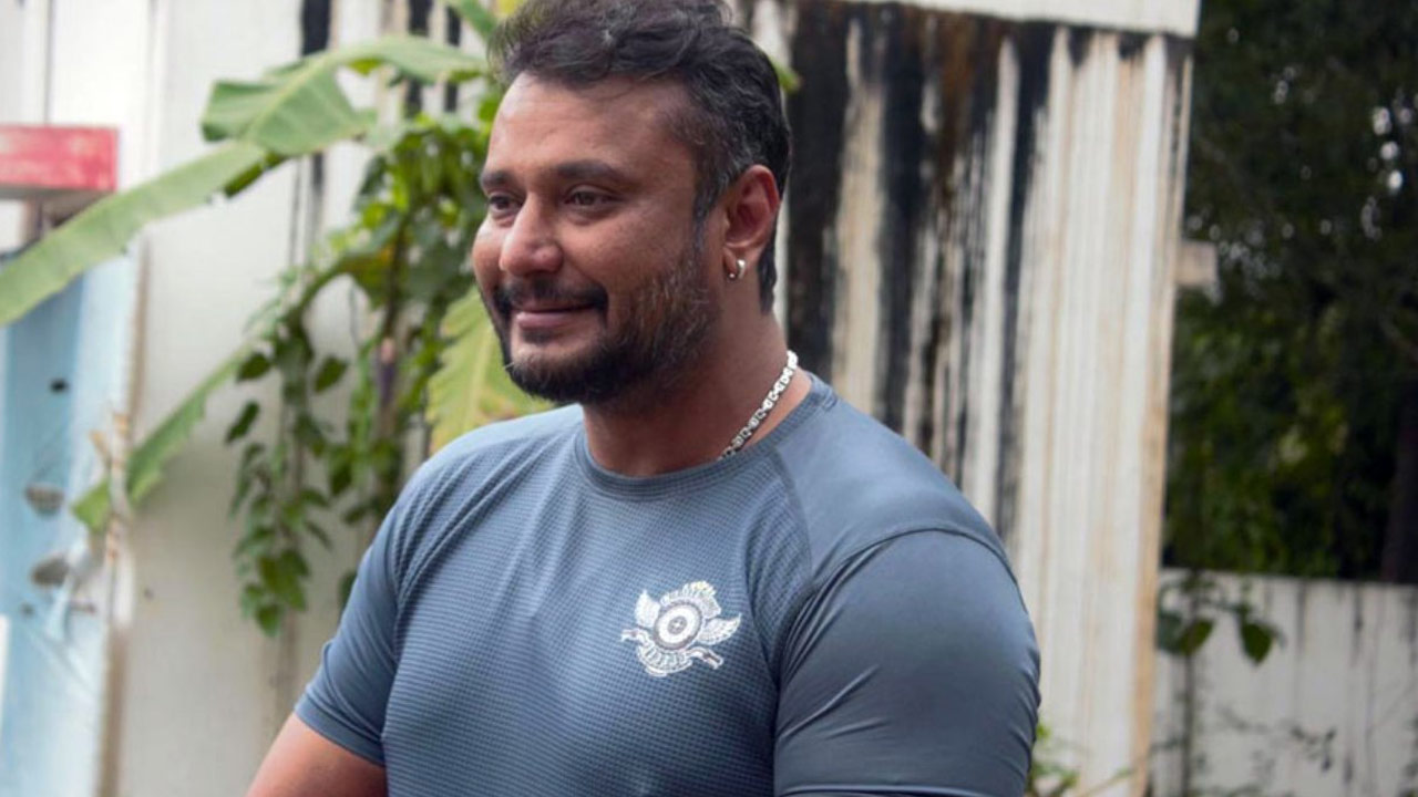 Darshan Granted Interim Bail in Fan Murder Case for Medical Treatment