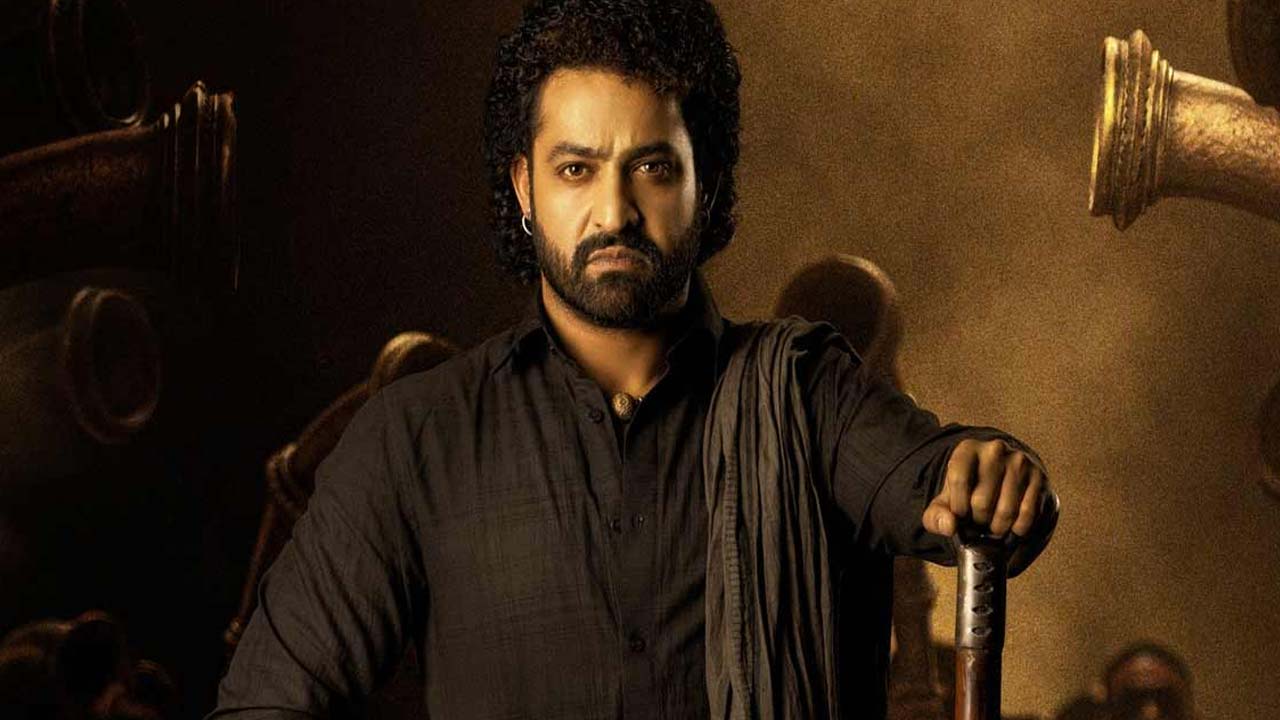 Devara Breaks Into ₹300 Crore Club In Just Three Days Devara Breaks Into ₹300 Crore Club In Just Three Days