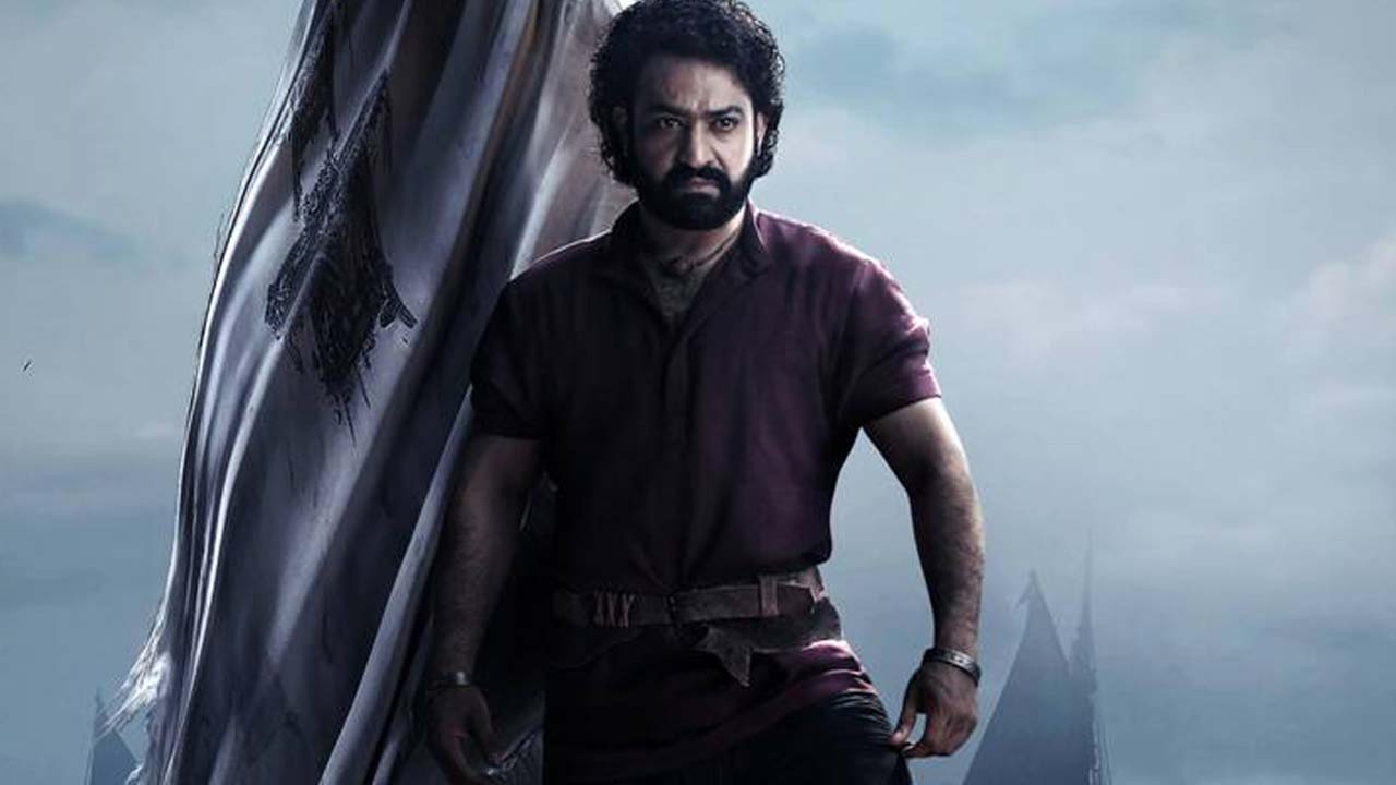 Devara Leaked Second Look Of NTR Goes Viral On Social Media