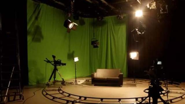 100 Acres Film Studio In Godavari Districts