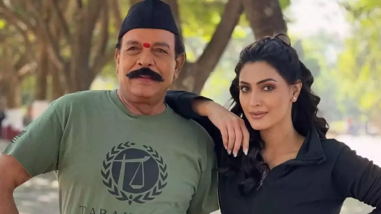 Govind Namdev Denies Dating Rumors with Shivangi Verma, Clarifies Photo from Film Shoot Govind Namdev Denies Dating Rumors with Shivangi Verma, Clarifies Photo from Film Shoot