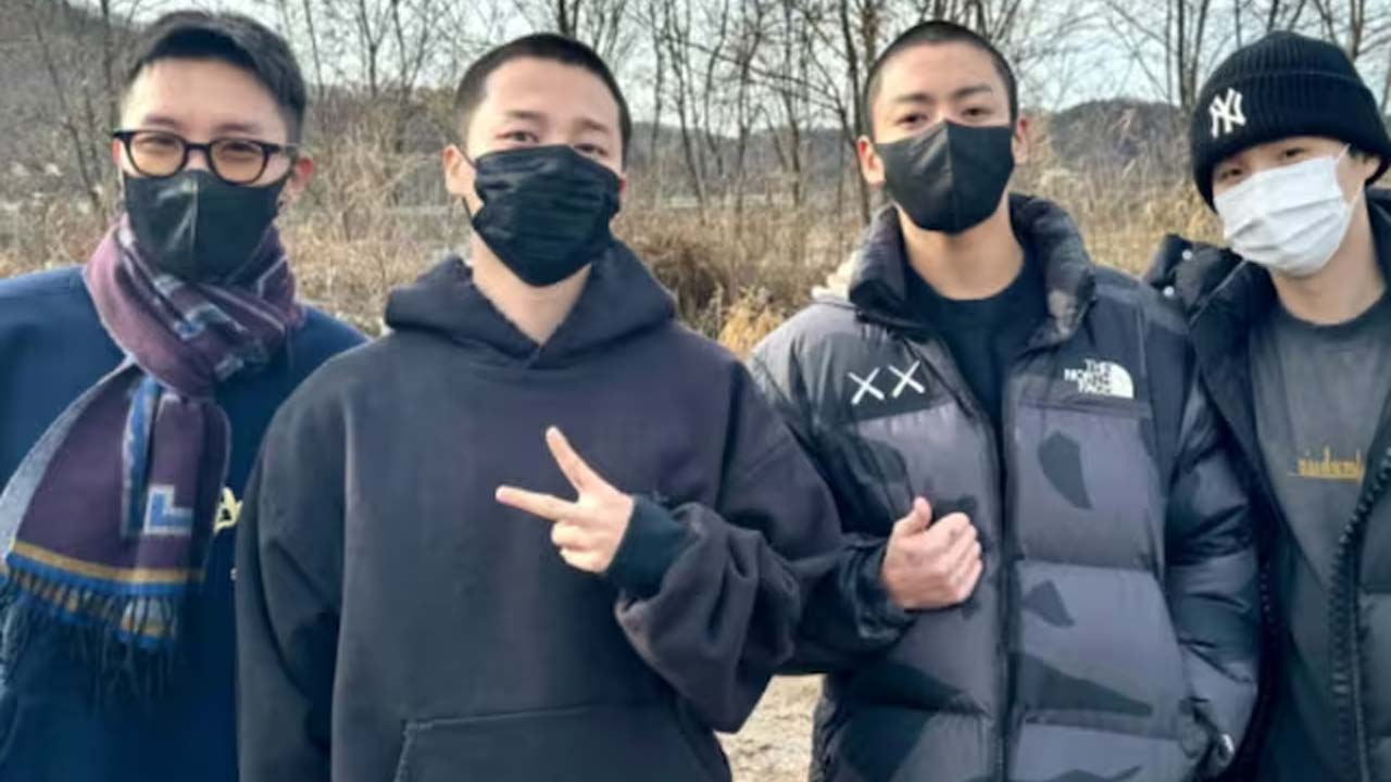 New Photos of Jimin and Jungkook From Military Service New Photos of Jimin and Jungkook From Military Service