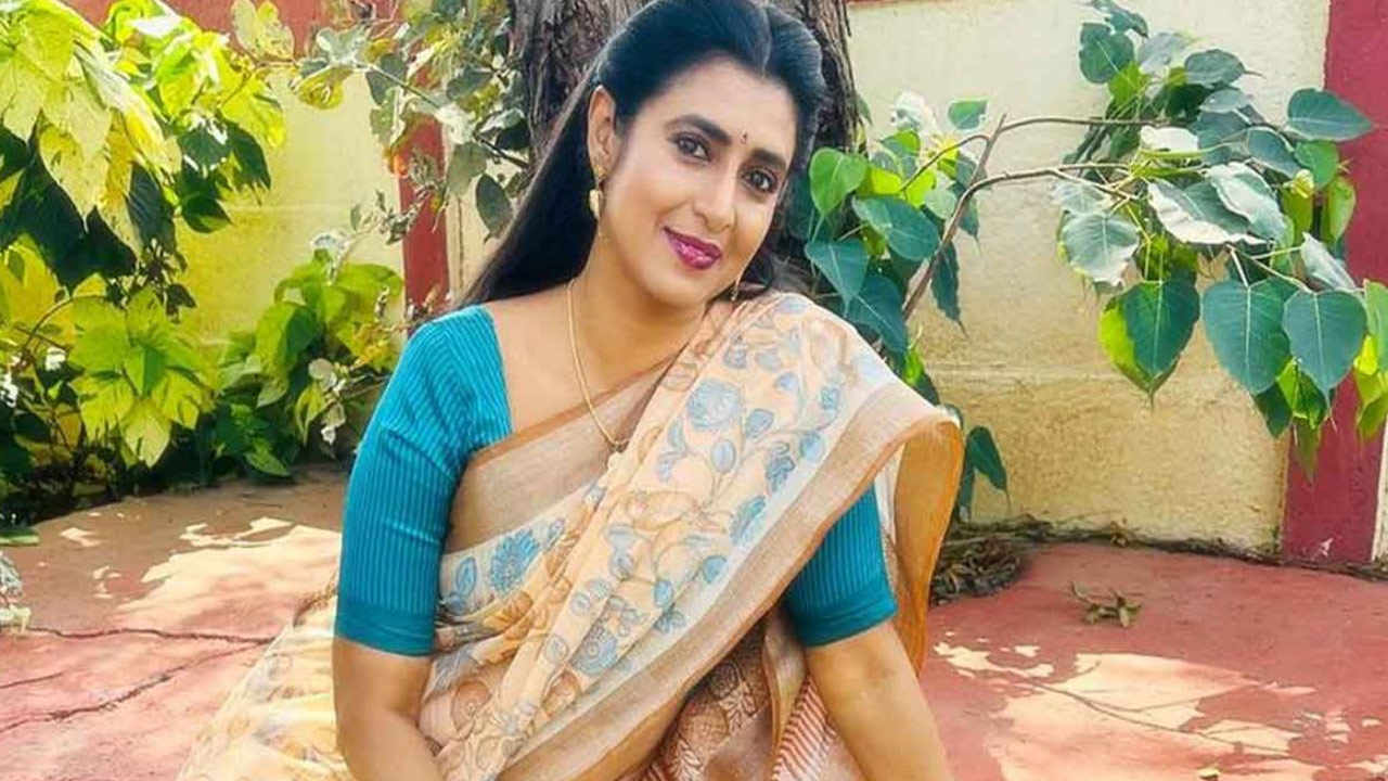 Madras High Court Rejects Kasthuri's Bail Plea Following Controversial Remarks on Telugu People Madras High Court Rejects Kasthuri's Bail Plea Following Controversial Remarks on Telugu People