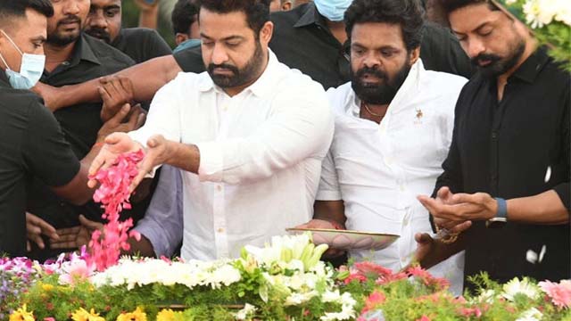 NTR Video Leaked From Devara Shooting