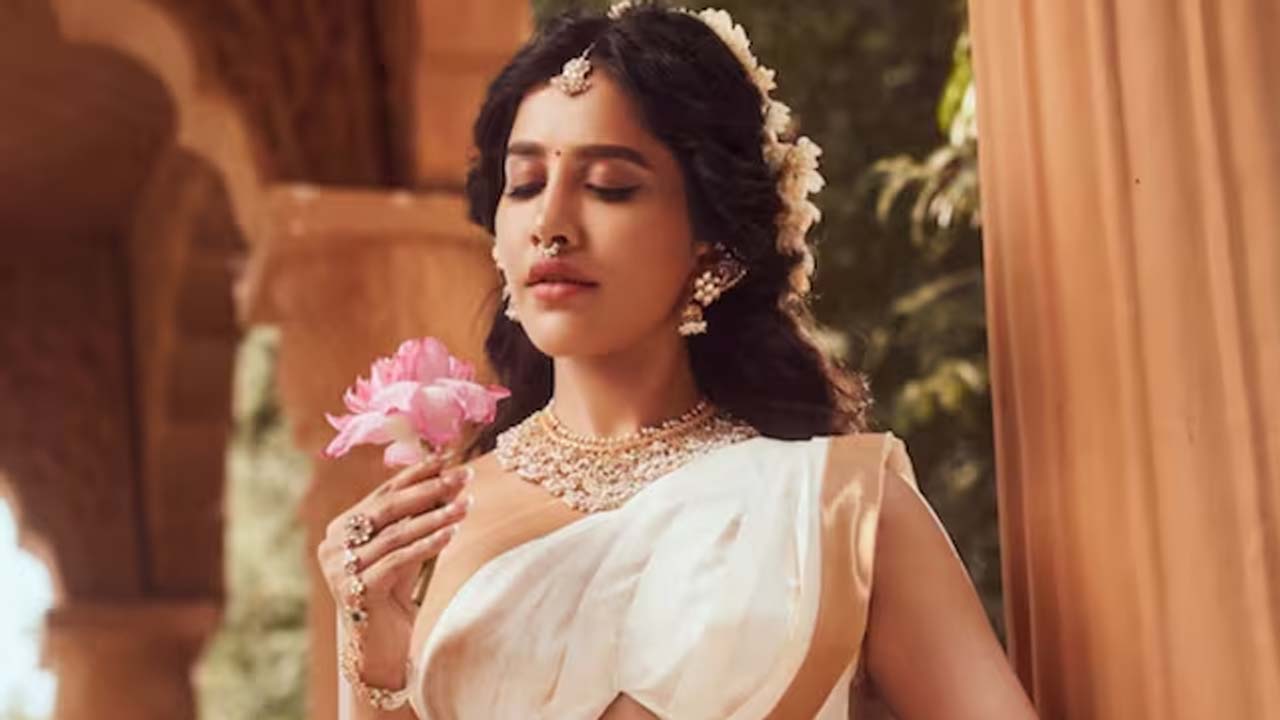 Nabha Natesh Joins Nagabandham Nabha Natesh Joins Nagabandham