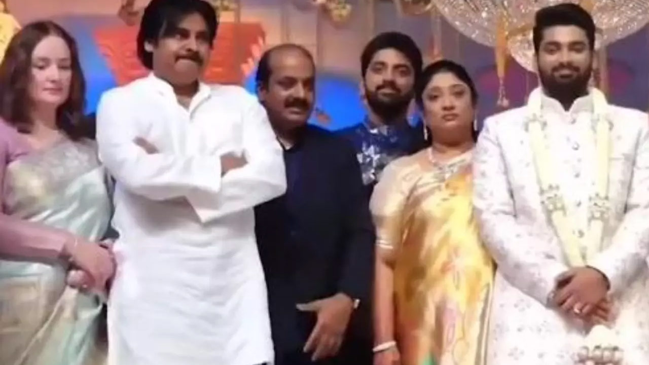 Pawan Kalyan and Anna Lezhneva Grace Big C Chairman's Daughter's Engagement