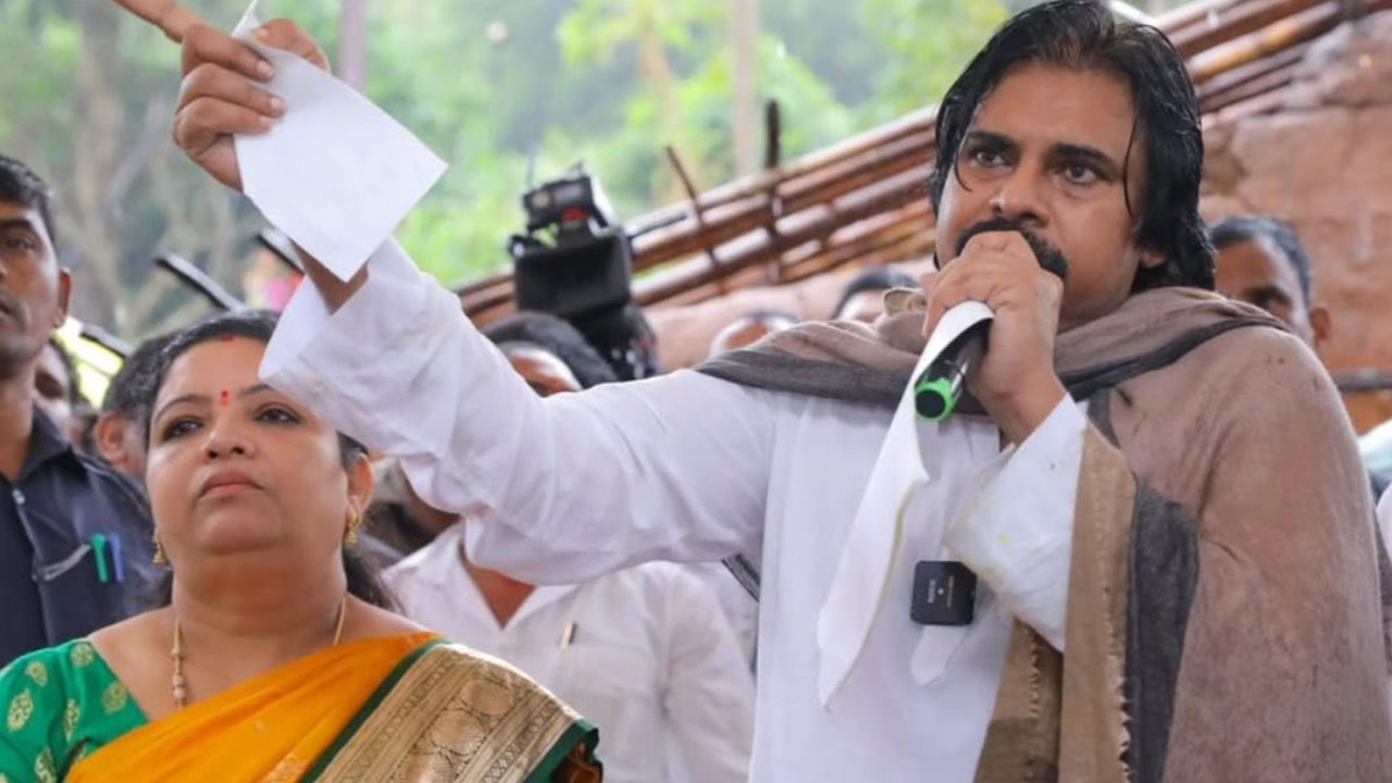 Pawan Kalyan's Krishna District Tour Sparks Stampede, Girl Faints and Hospitalized
