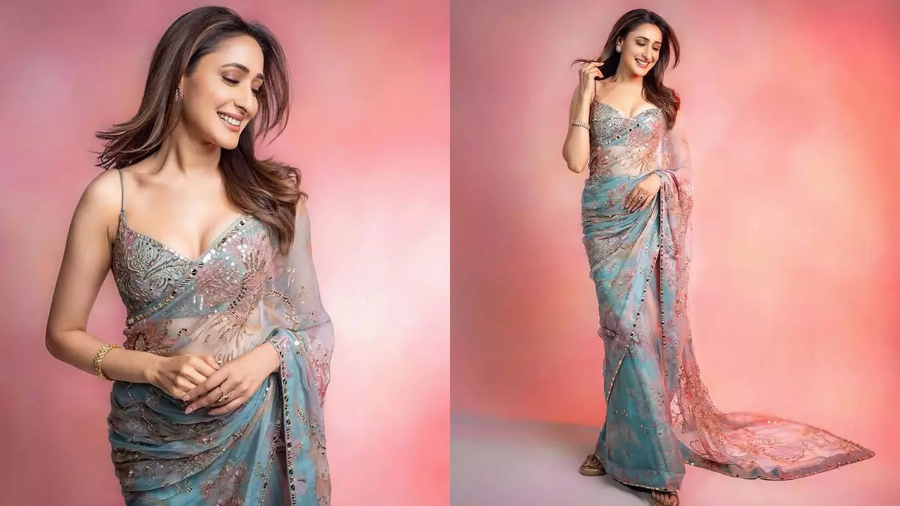 Pragya Jaiswal Stuns in Elegant Saree Latest Photos