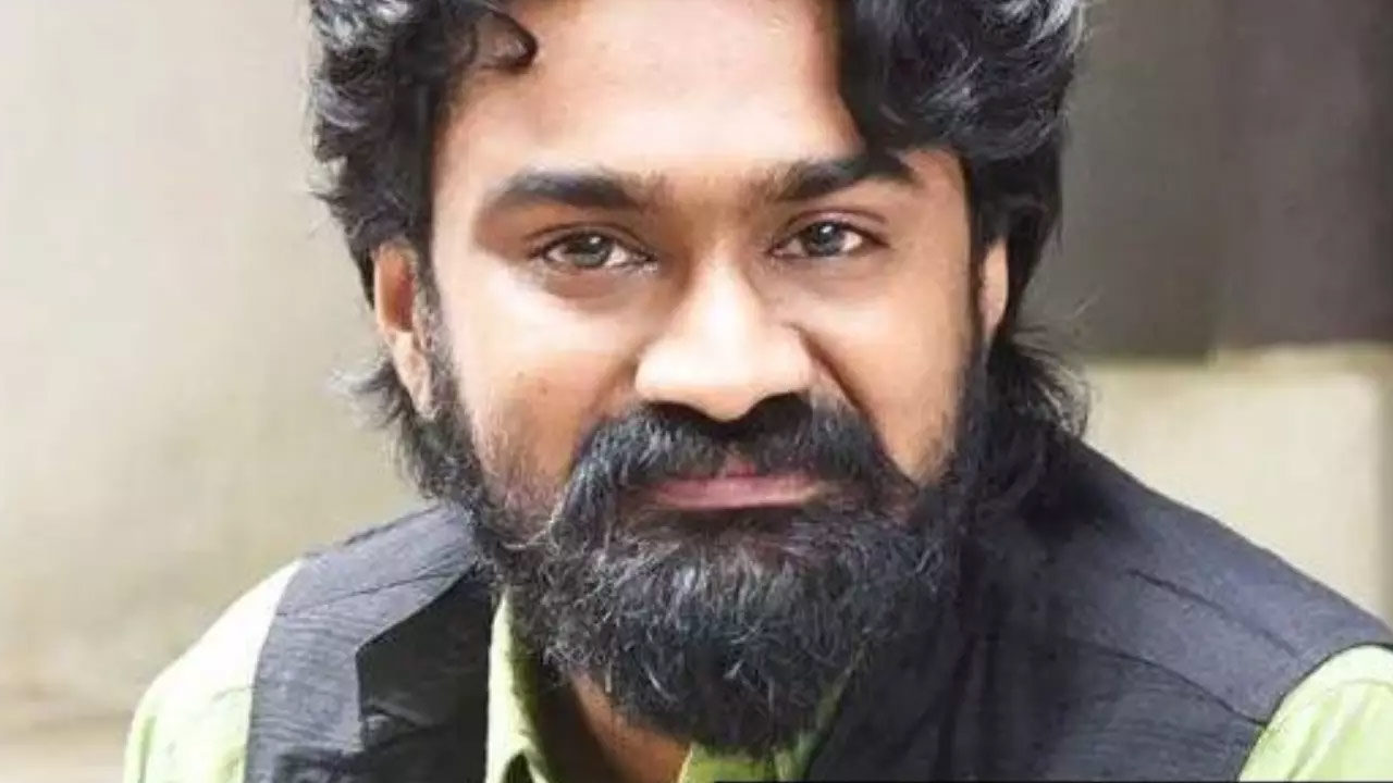 Rahul Ramakrishna Retracts Support for Allu Arjun After Sandhya Theatre Stampede Rahul Ramakrishna Retracts Support for Allu Arjun After Sandhya Theatre Stampede