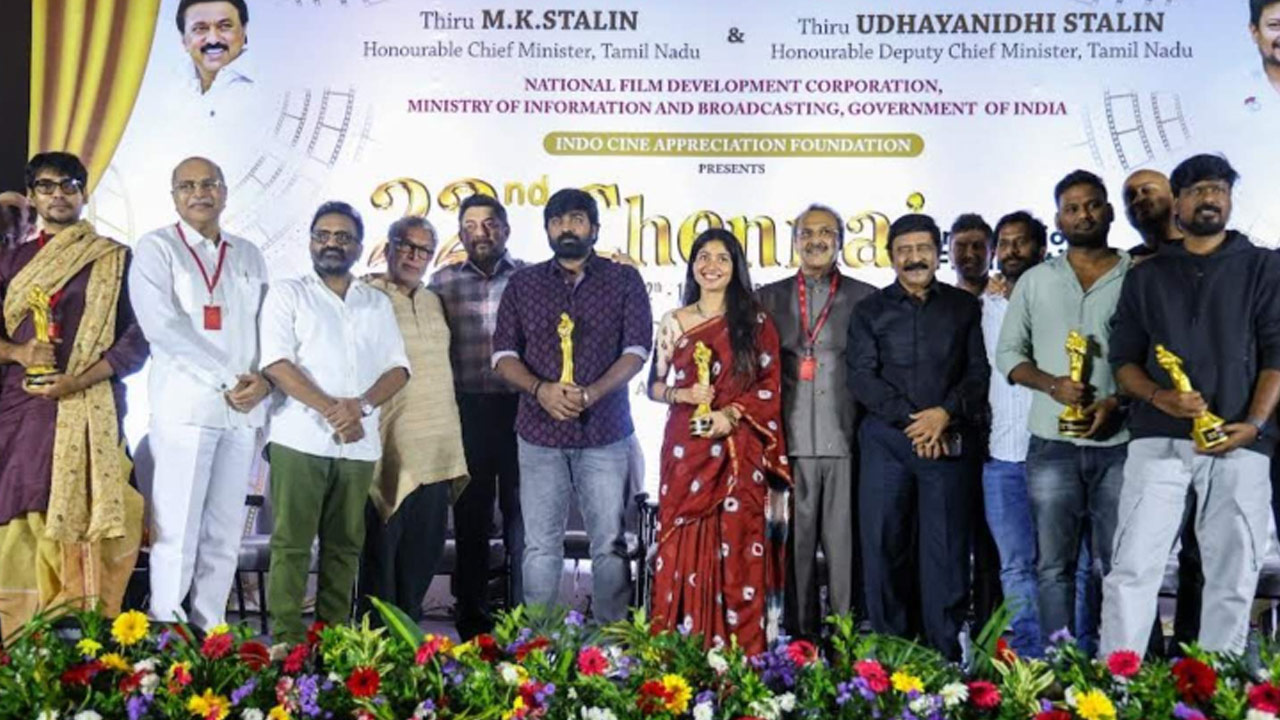 Sai Pallavi and Vijay Sethupathi Win Top Honors at 22nd Chennai International Film Festival Sai Pallavi and Vijay Sethupathi Win Top Honors at 22nd Chennai International Film Festival