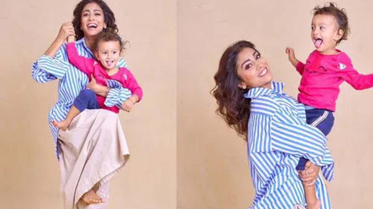 Shriya Saran's Adorable Photos with Her Daughter