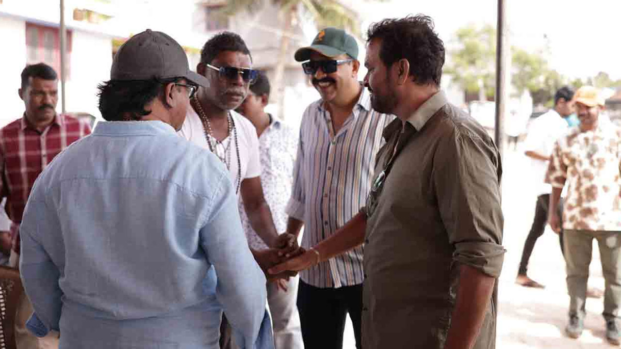 Mammootty's New Film Launch: A Thrilling Collaboration with Vinayakan Mammootty's New Film Launch: A Thrilling Collaboration with Vinayakan