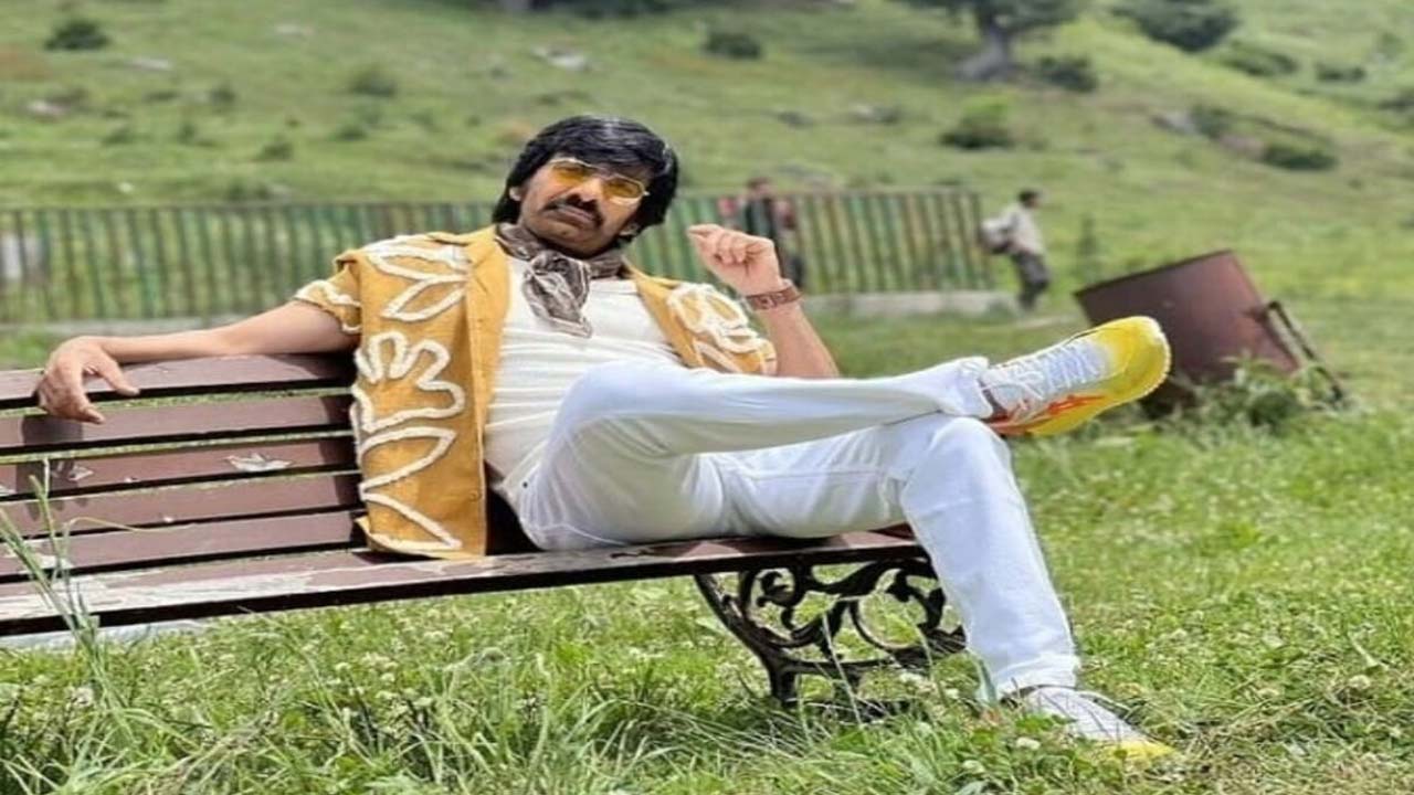 Ravi Teja Undergoes Surgery for Right-Hand Injury During '75' Shoot