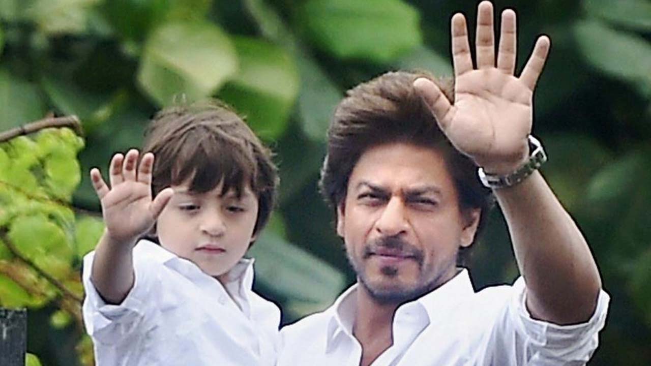 Shah Rukh Khan: Entry of Youngest Son into Films Video Goes Viral