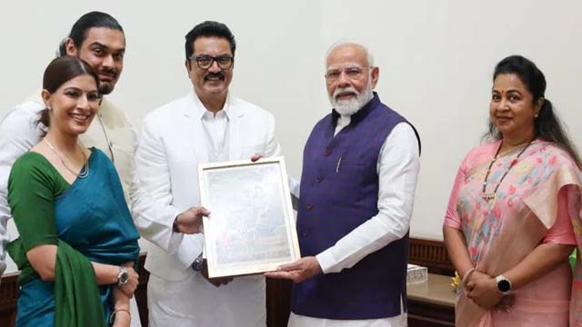 Varalakshmi Sarathkumar Invites PM Modi to Wedding