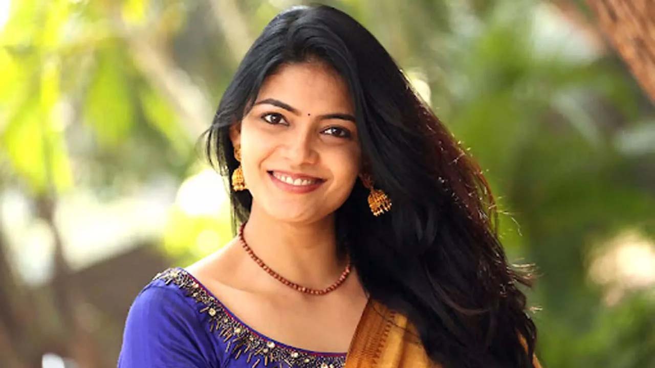 Fresh Case Filed Against Kalpika Ganesh Over Instagram Harassment Fresh Case Filed Against Kalpika Ganesh Over Instagram Harassment