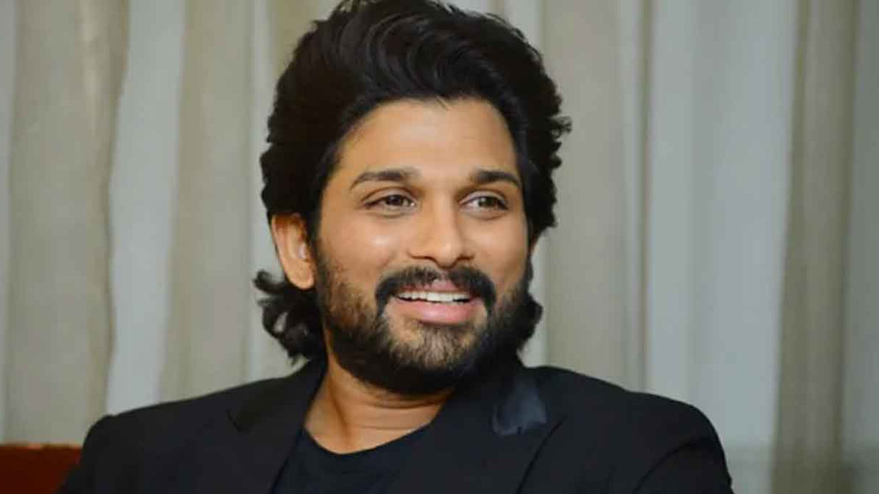 Allu Arjun Submits Bail Sureties at Nampally Court in Sandhya Theatre Stampede Case Allu Arjun Submits Bail Sureties at Nampally Court in Sandhya Theatre Stampede Case