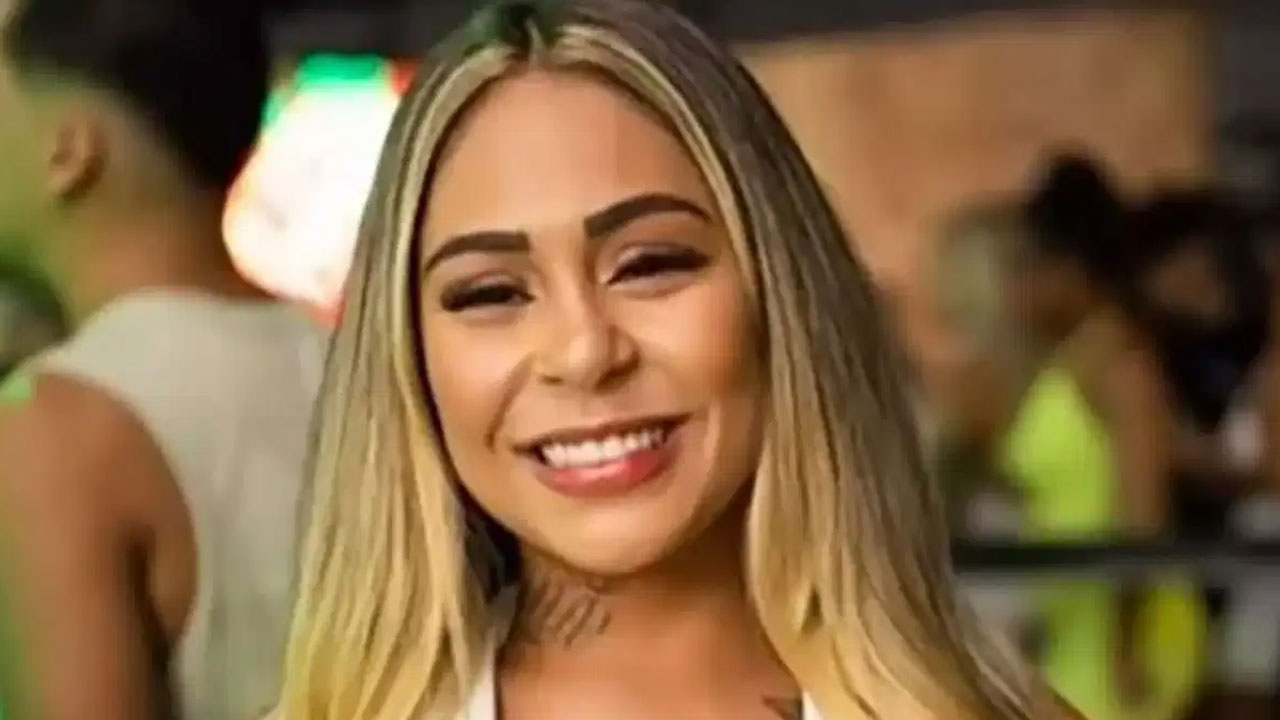 Brazilian Porn Star Anna Beatriz Dies After Falling From Building