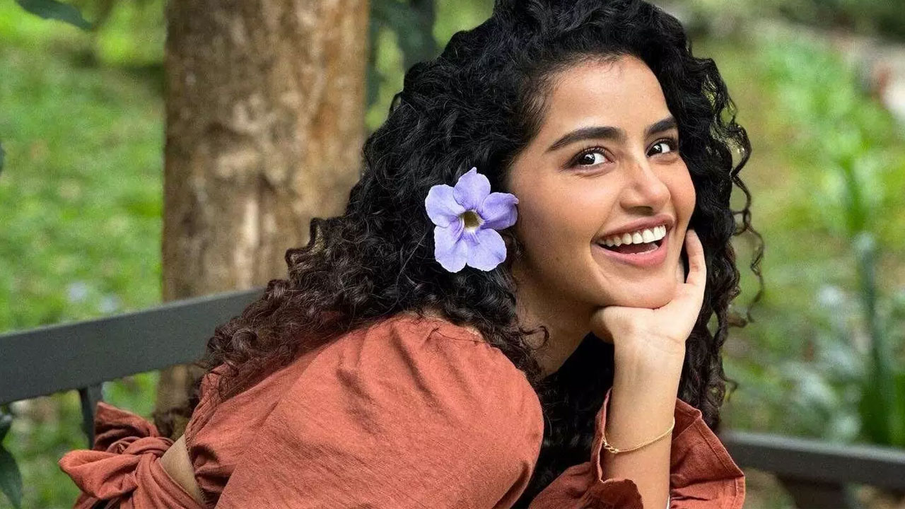 Happy Birthday Anupama Parameswaran Happy Birthday Anupama Parameswaran