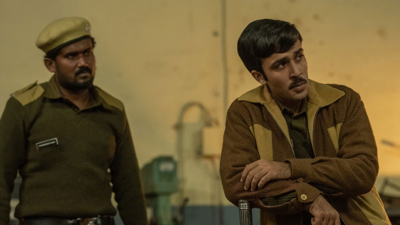Black Warrant Review: Gripping Tihar Jail Drama, Zahan Kapoor Shines