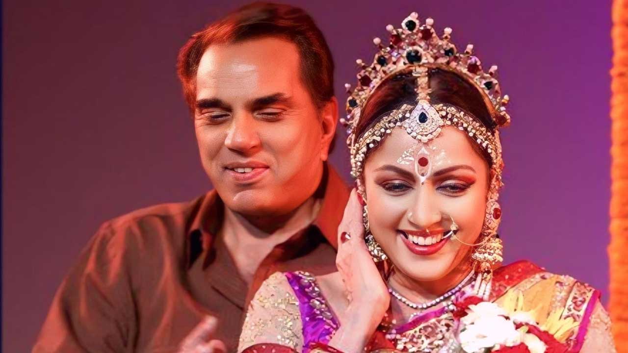 Hema Malini Shares Unseen Memories of Dharmendra, Pens Emotional Tribute to Her Husband