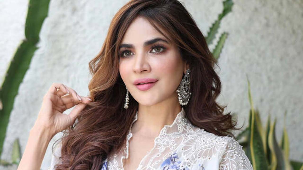 Pakistani Actress Humaira Asghar Found Dead After 9 Months Pakistani Actress Humaira Asghar Found Dead After 9 Months