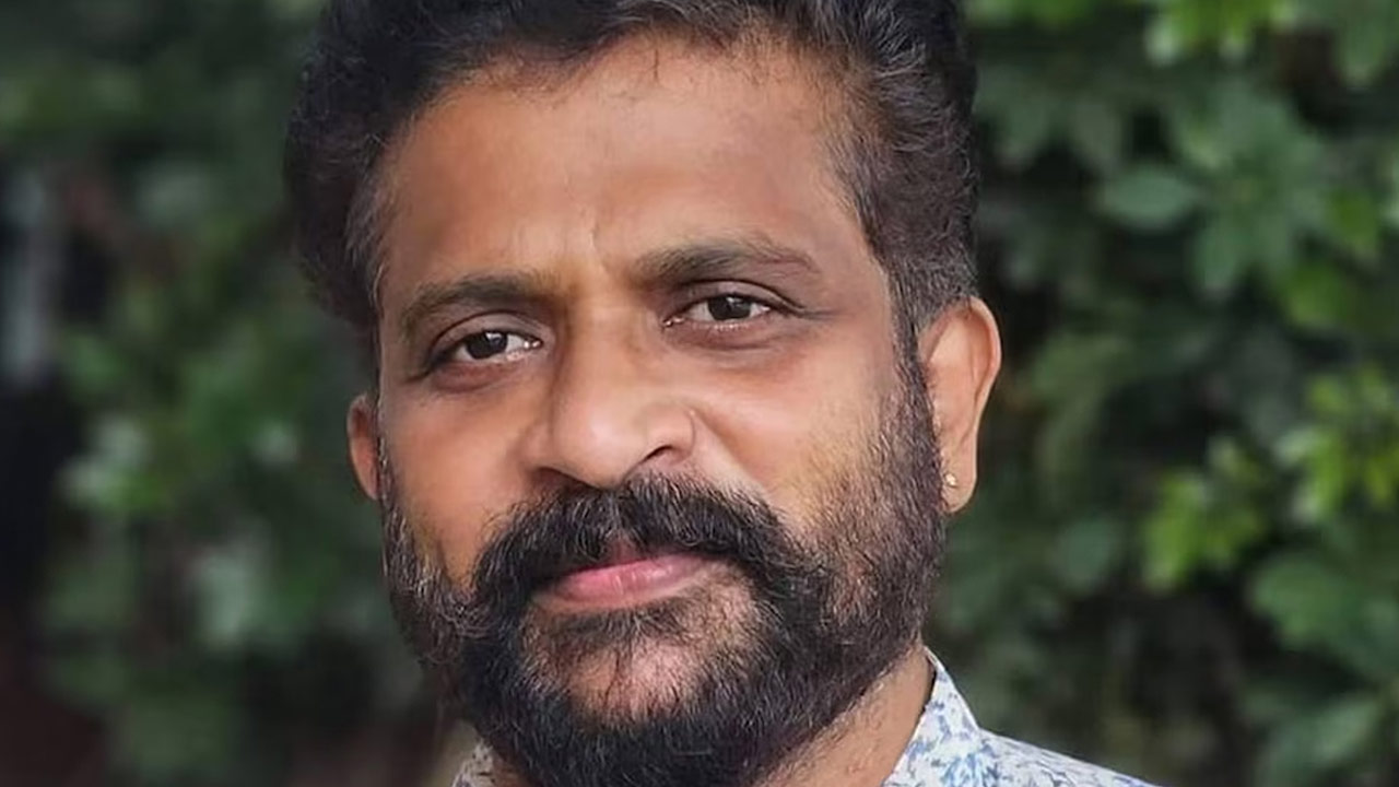 Kerala Actor KR Jayachandran Faces Rape Charges Lookout Notice Issued Kerala Actor KR Jayachandran Faces Rape Charges Lookout Notice Issued