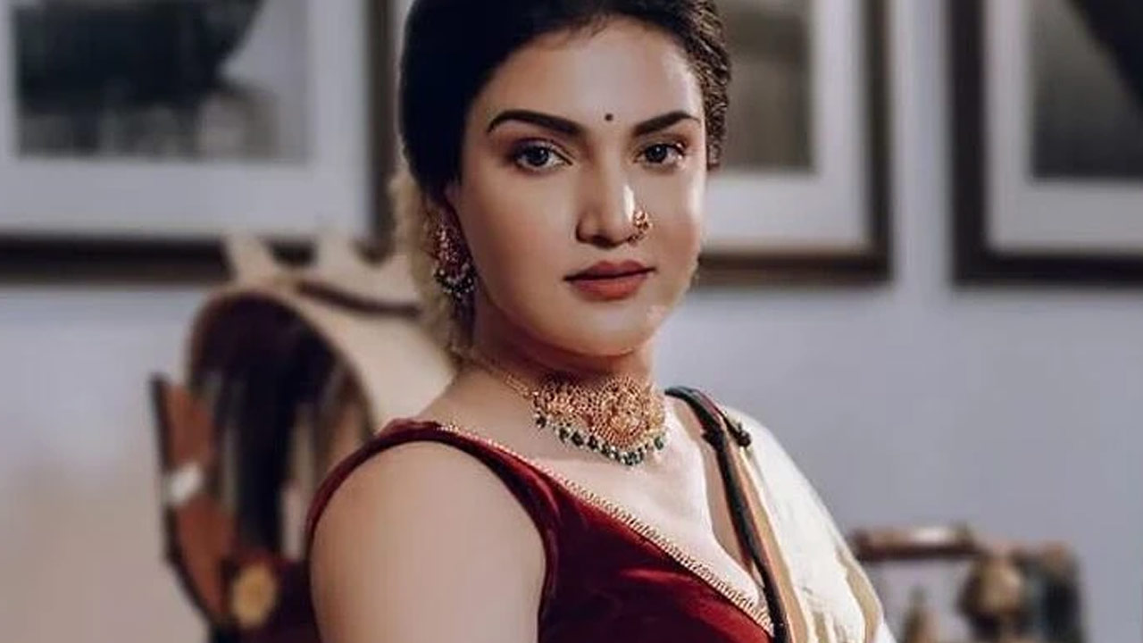 Malayalam Actress Honey Rose Accuses Businessman of Stalking and Sexual Harassment