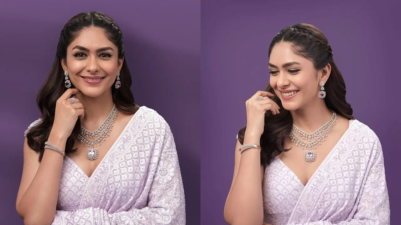 Mrunal Thakur Shines in Meralda's Finest Glamorous Look Mrunal Thakur Shines in Meralda's Finest Glamorous Look