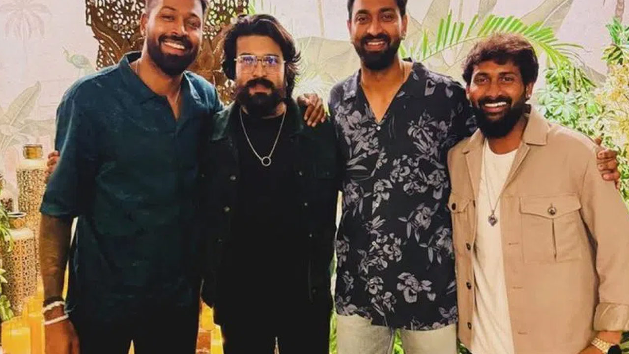 Ram Charan's New Year Celebration with Cricketers Photos Go Viral Ram Charan's New Year Celebration with Cricketers Photos Go Viral