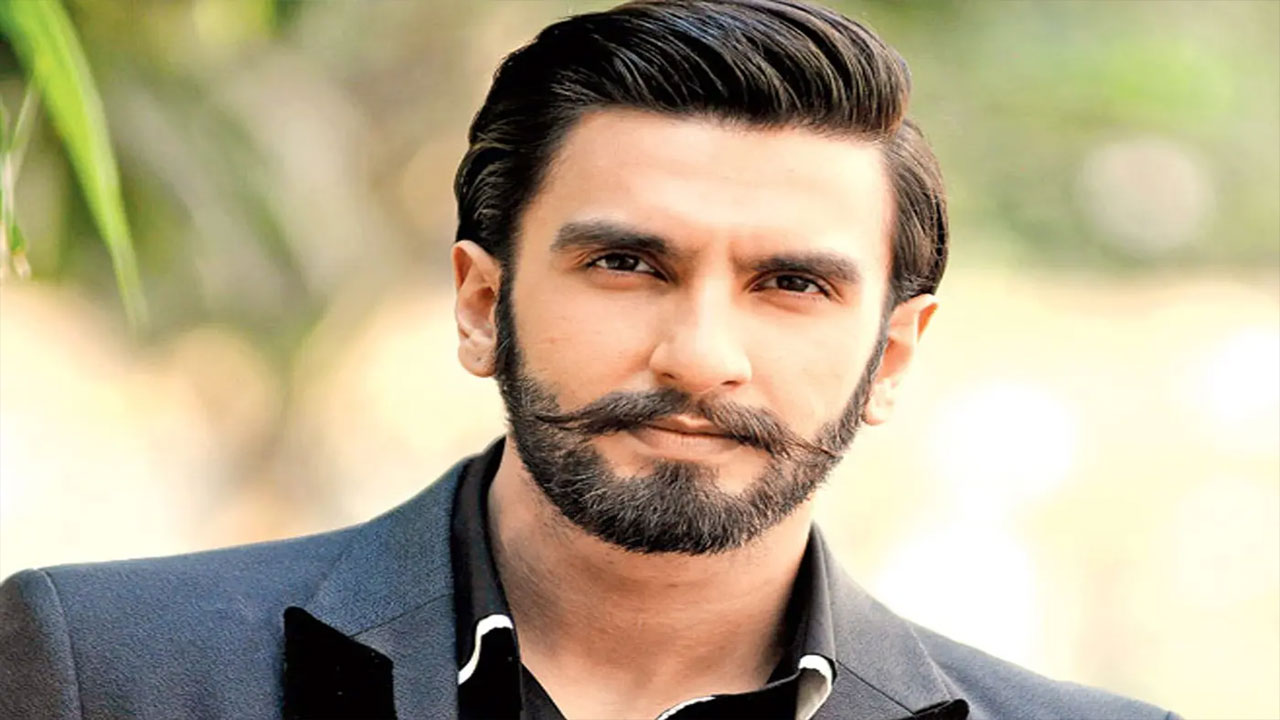 Ranveer Singh Faces Backlash From Kannadigas Over Kantara Comments