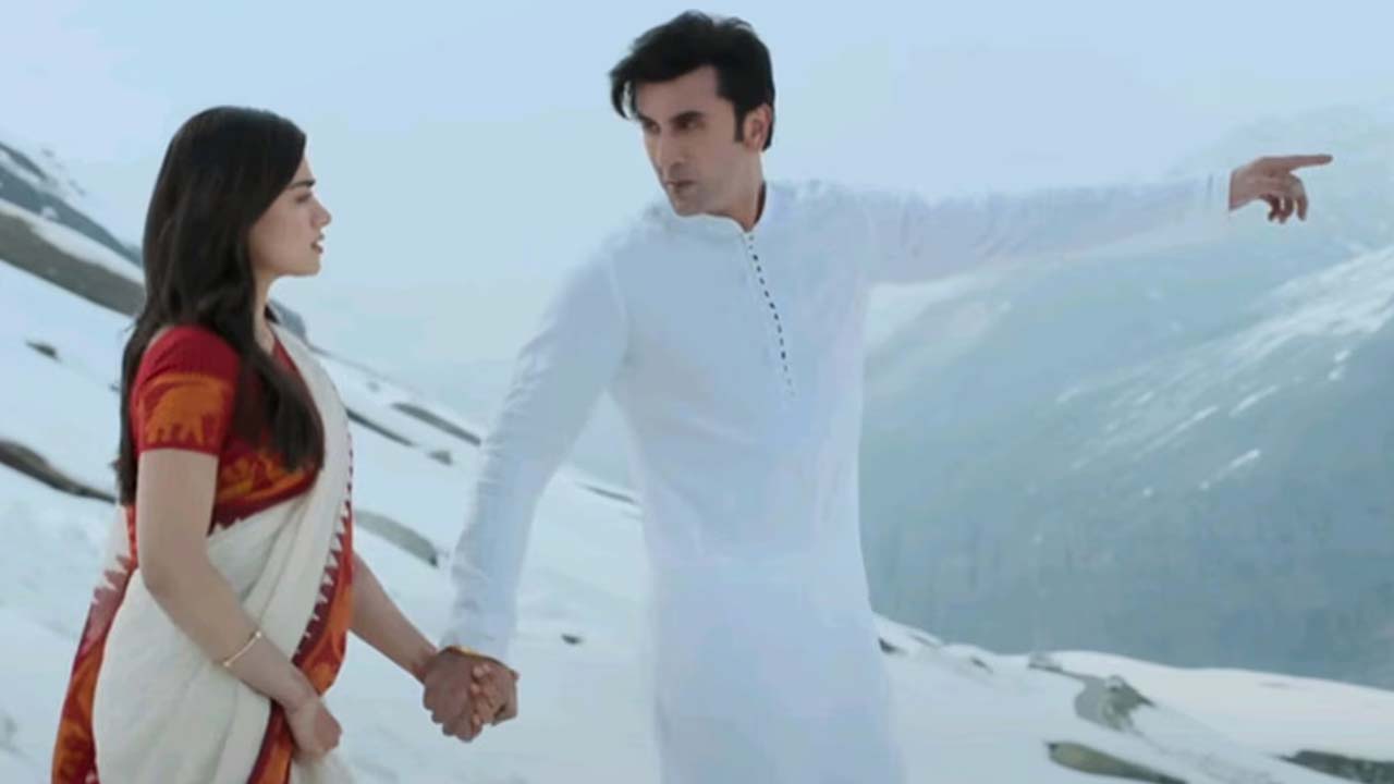 Rashmika Trolled For Love Can Change Ranbir Remark Rashmika Trolled For Love Can Change Ranbir Remark