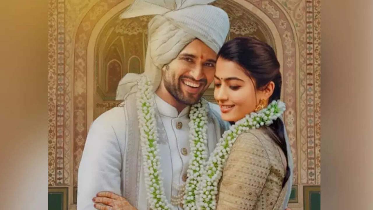Rashmika Mandanna And Vijay Viral Photos Spark Fan Frenzy