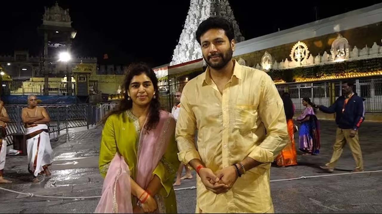 Ravi Mohan Kenisha Seeks Blessings At Tirupati Ravi Mohan Kenisha Seeks Blessings At Tirupati