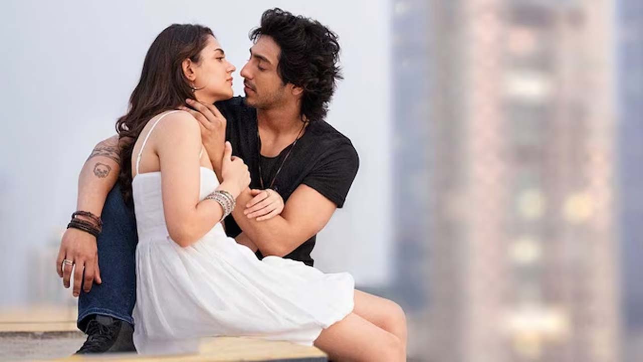 Saiyaara Crosses Rs 373 Cr Worldwide, Heads For Rs 400 Cr Milestone Saiyaara Crosses Rs 373 Cr Worldwide, Heads For Rs 400 Cr Milestone