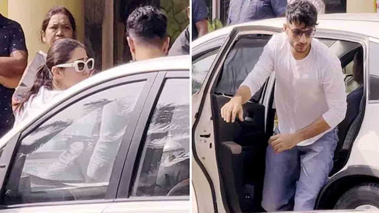 Sara Ali Khan and Ibrahim Arrive at the Hospital to Visit Father Saif Ali Khan Video Sara Ali Khan and Ibrahim Arrive at the Hospital to Visit Father Saif Ali Khan Video