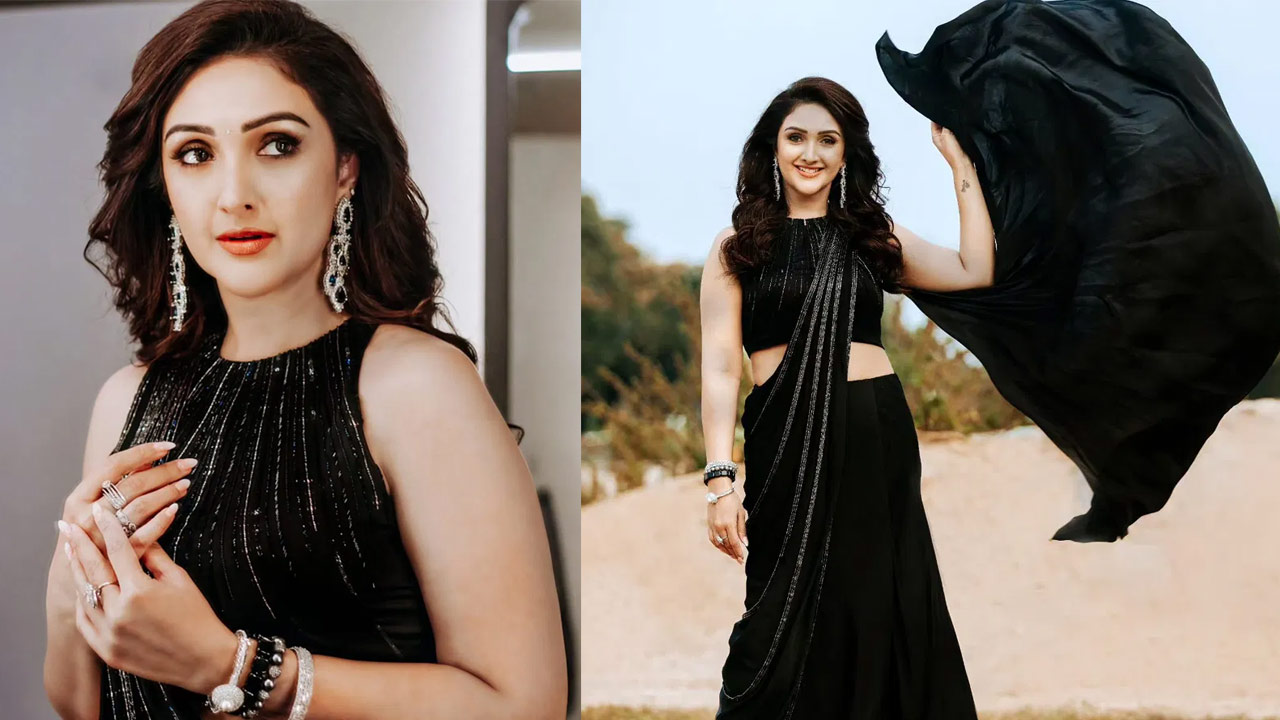 Sri Devi Black Colour Saree Photos