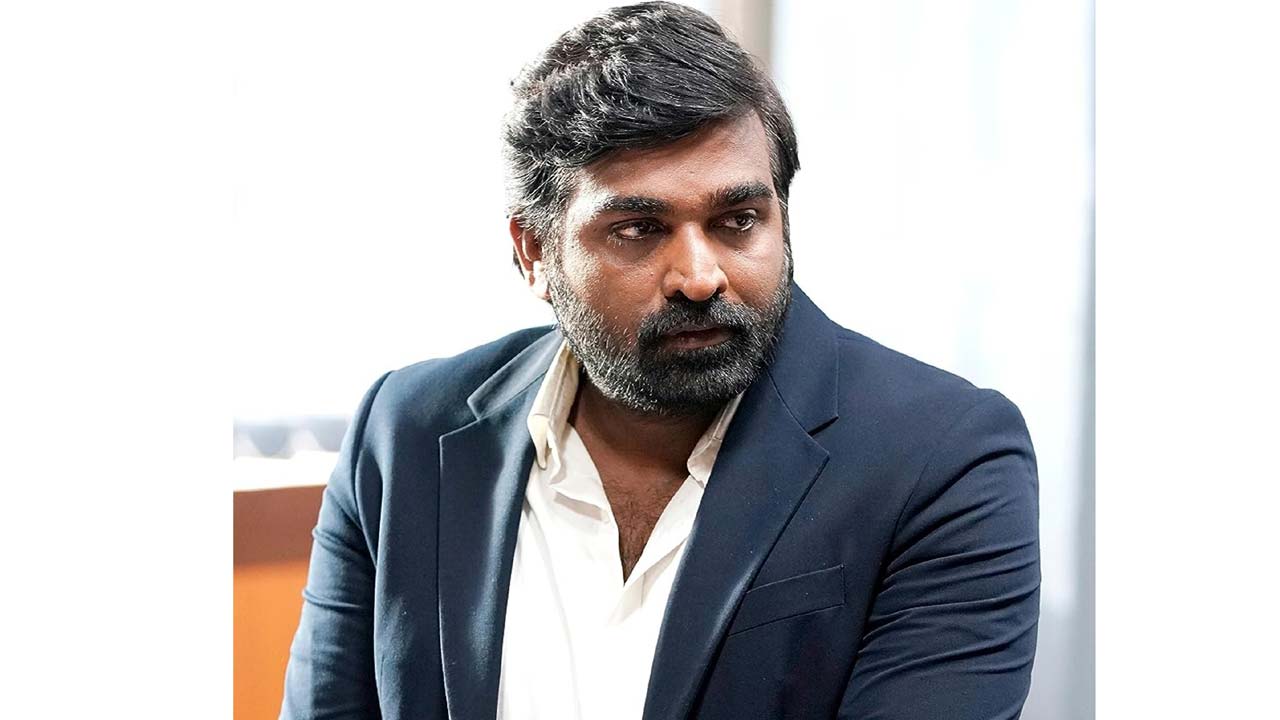 Vijay Sethupathi Denies Allegations, Says Family Deeply Hurt Vijay Sethupathi Denies Allegations, Says Family Deeply Hurt